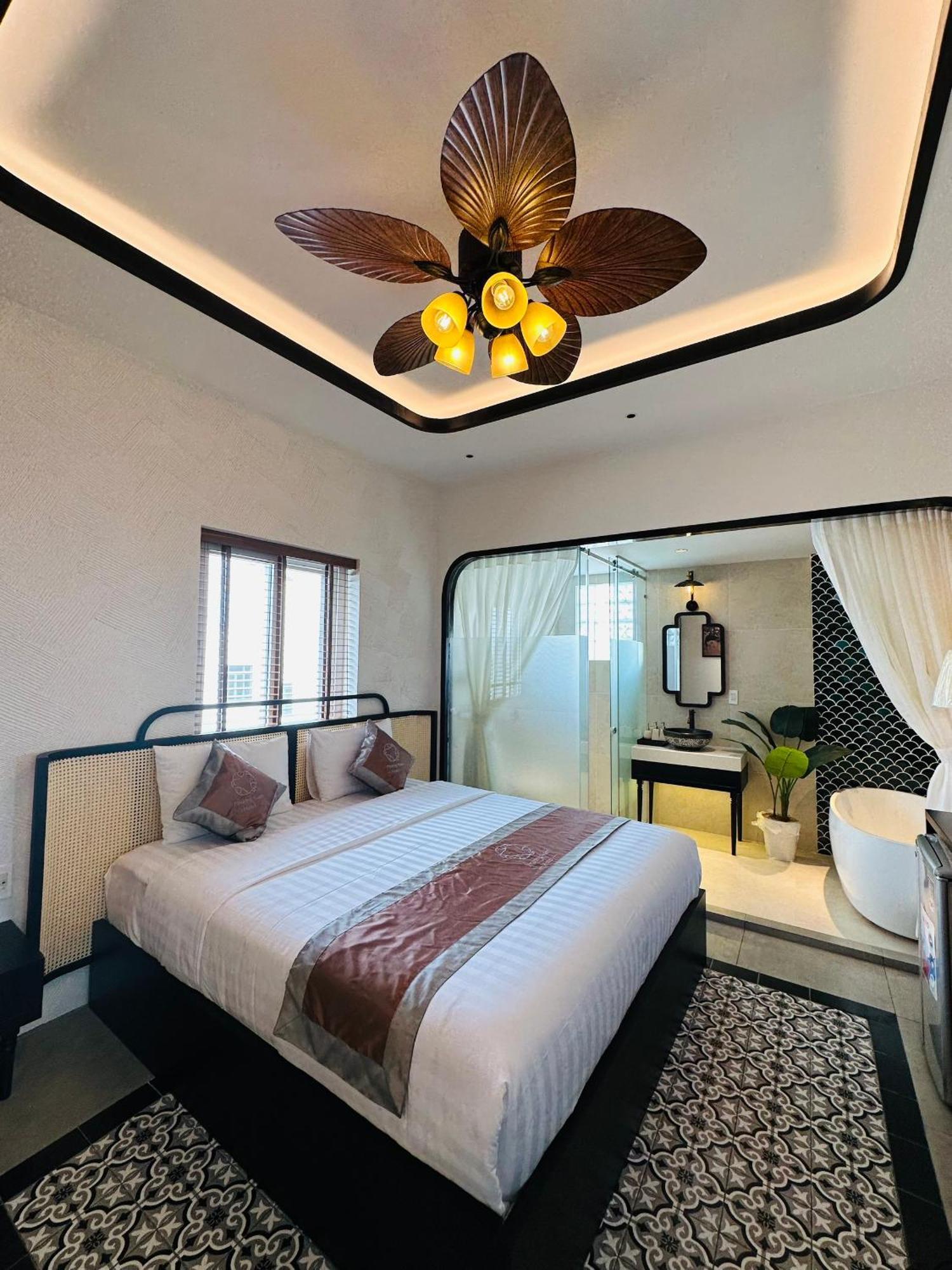 Phuong Nam Hotel An Giang Лонгсюен Экстерьер фото